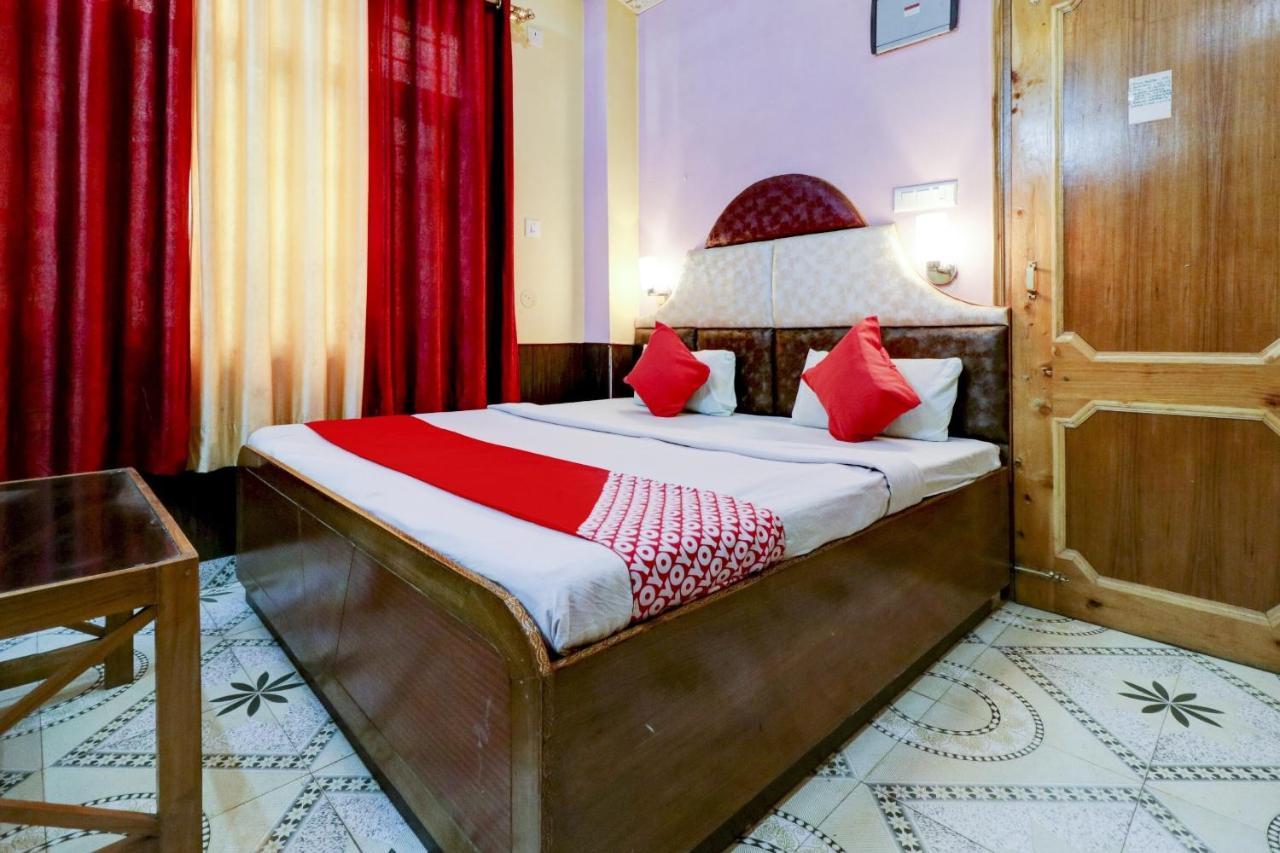 Oyo Hotel C Shimla Zewnętrze zdjęcie